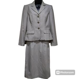 East 5th Womens 2pc Tan A-line Skirt Suit Set Size 8